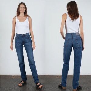 NWT 6397 Slim Jeans in One Year Wash 26